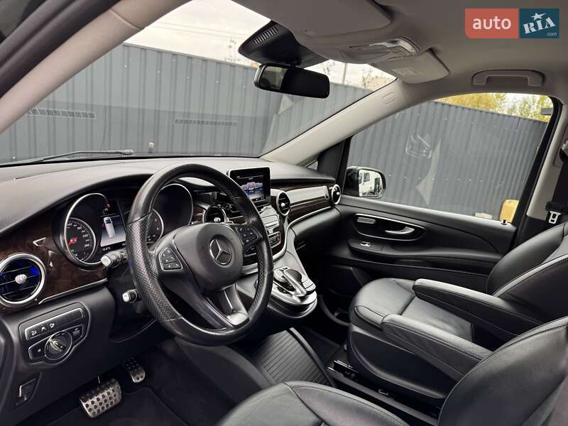 Минивэн Mercedes-Benz V-Class 2018 в Киеве