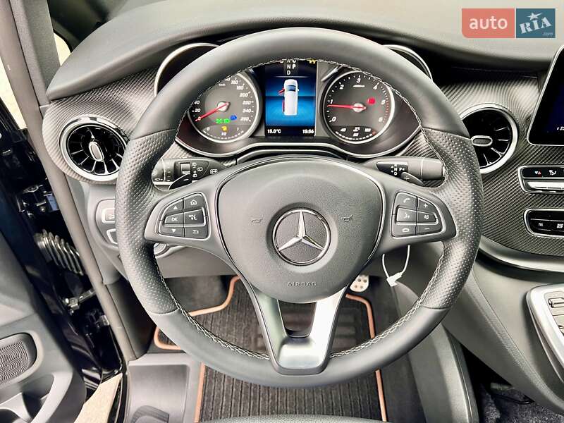 Мінівен Mercedes-Benz V-Class 2023 в Києві фото 23 Мінівен Mercedes-Benz V-Class 2023 в Києві