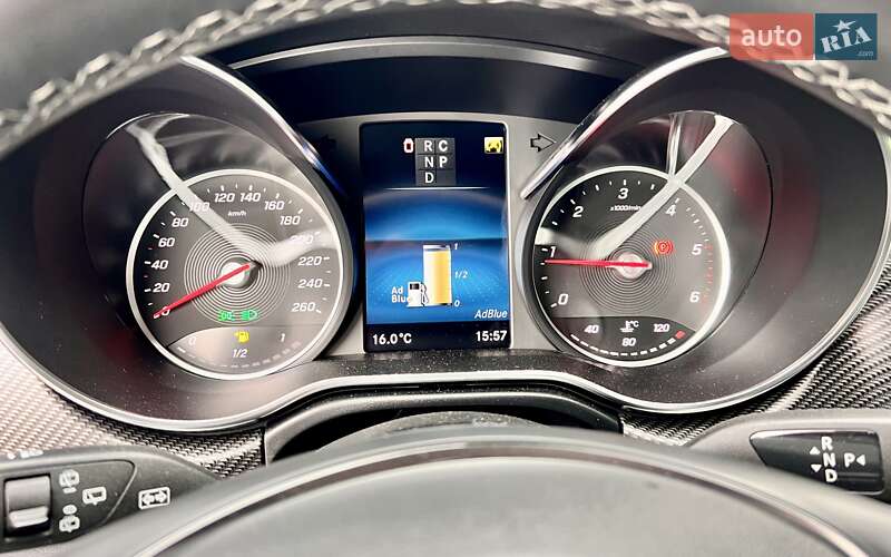 Мінівен Mercedes-Benz V-Class 2023 в Києві фото 29 Мінівен Mercedes-Benz V-Class 2023 в Києві