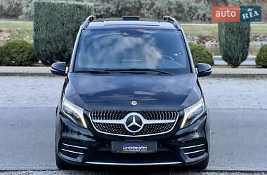 Минивэн Mercedes-Benz V-Class 2021 в  фото 8 Минивэн Mercedes-Benz V-Class 2021 в