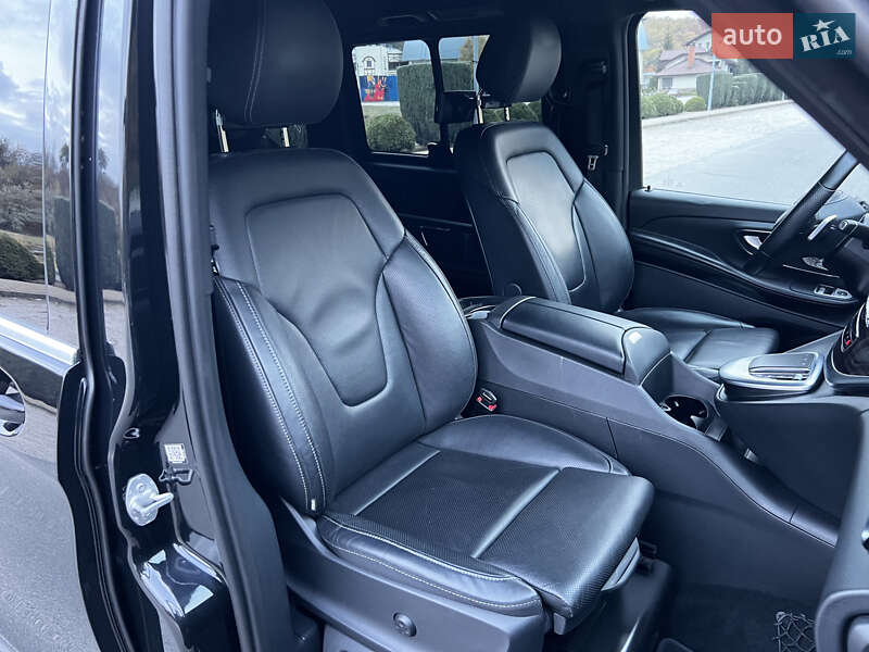 Мінівен Mercedes-Benz V-Class 2021 в Дніпрі