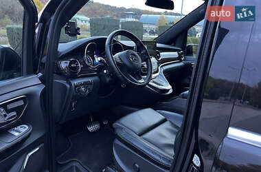 Минивэн Mercedes-Benz V-Class 2021 в  фото 42 Минивэн Mercedes-Benz V-Class 2021 в