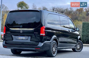 Минивэн Mercedes-Benz V-Class 2021 в  фото 10 Минивэн Mercedes-Benz V-Class 2021 в