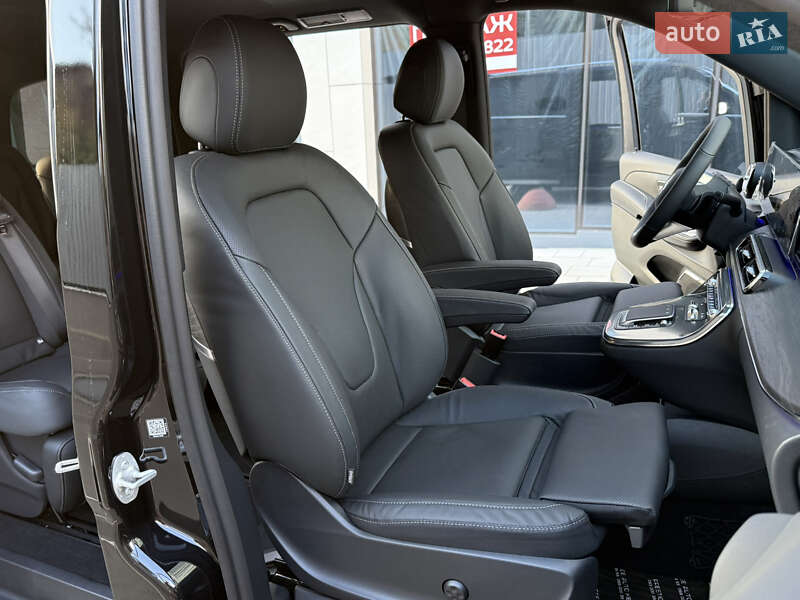 Минивэн Mercedes-Benz V-Class 2025 в Киеве фото 44 Минивэн Mercedes-Benz V-Class 2025 в Киеве