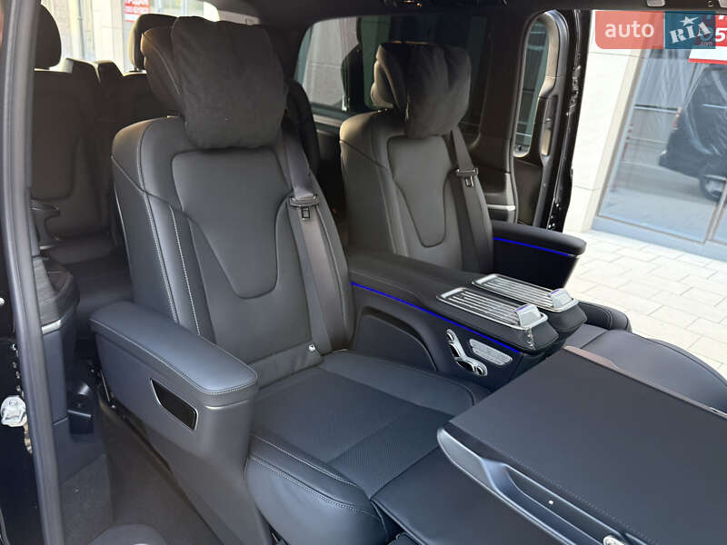 Минивэн Mercedes-Benz V-Class 2025 в Киеве фото 53 Минивэн Mercedes-Benz V-Class 2025 в Киеве