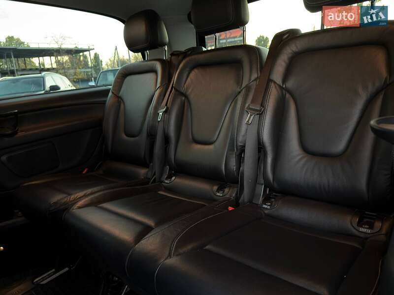 Минивэн Mercedes-Benz V-Class 2017 в Харькове фото 16 Минивэн Mercedes-Benz V-Class 2017 в Харькове