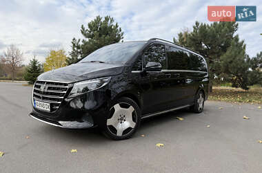 Минивэн Mercedes-Benz V-Class 2025 в Киеве