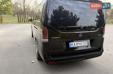 Минивэн Mercedes-Benz V-Class 2025 в Киеве