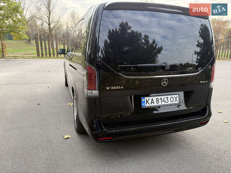 Минивэн Mercedes-Benz V-Class 2025 в Киеве