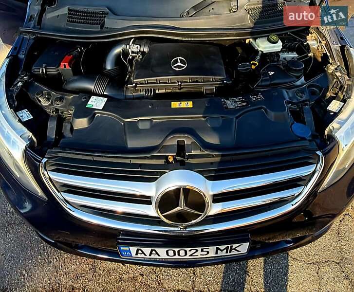 Мінівен Mercedes-Benz V-Class 2015 в Кропивницькому