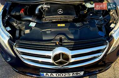Мінівен Mercedes-Benz V-Class 2015 в 