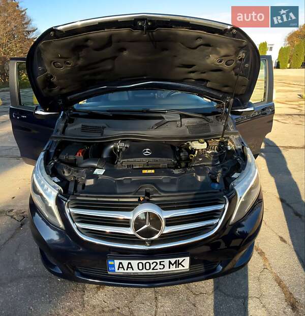 Мінівен Mercedes-Benz V-Class 2015 в Кропивницькому