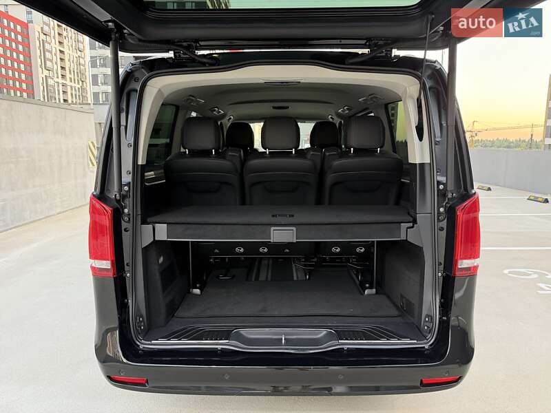 Минивэн Mercedes-Benz V-Class 2021 в Киеве