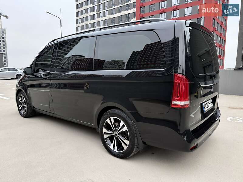 Минивэн Mercedes-Benz V-Class 2021 в Киеве