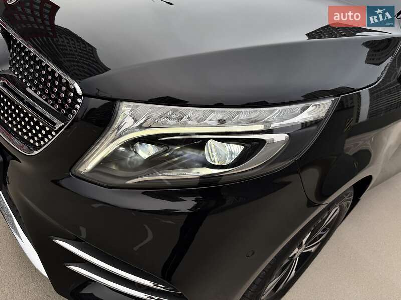 Минивэн Mercedes-Benz V-Class 2021 в Киеве