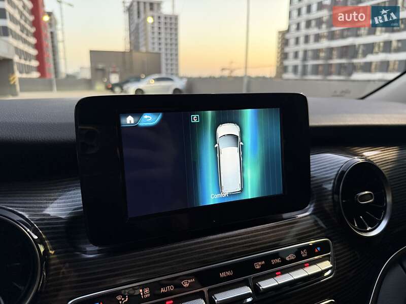 Минивэн Mercedes-Benz V-Class 2021 в Киеве