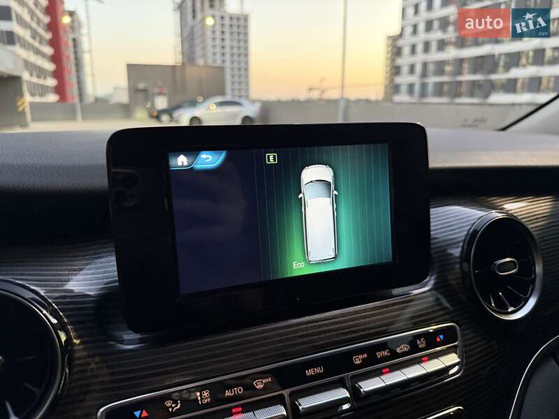 Минивэн Mercedes-Benz V-Class 2021 в Киеве