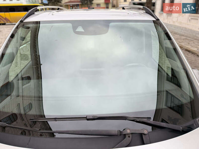 Мінівен Mercedes-Benz V-Class 2016 в Кам'янець-Подільському фото 46 Мінівен Mercedes-Benz V-Class 2016 в Кам'янець-Подільському