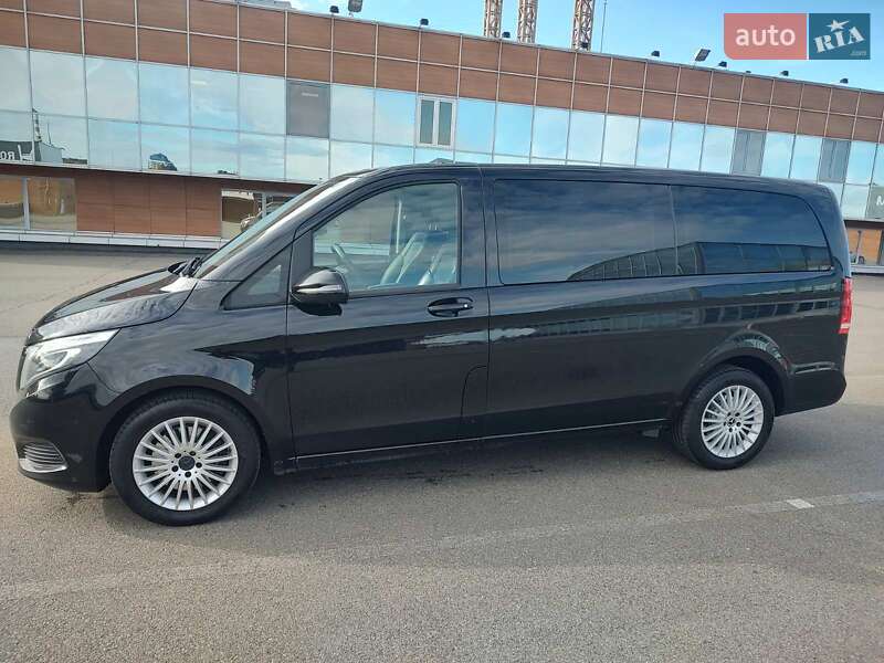 Минивэн Mercedes-Benz V-Class 2018 в Киеве фото 4 Минивэн Mercedes-Benz V-Class 2018 в Киеве