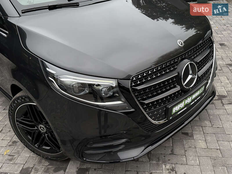 Минивэн Mercedes-Benz V-Class 2025 в Киеве