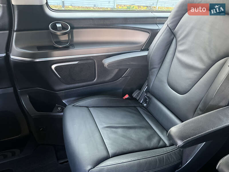 Мінівен Mercedes-Benz V-Class 2016 в Чернівцях фото 30 Мінівен Mercedes-Benz V-Class 2016 в Чернівцях