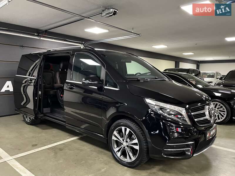Мінівен Mercedes-Benz V-Class 2016 в Львові фото 9 Мінівен Mercedes-Benz V-Class 2016 в Львові