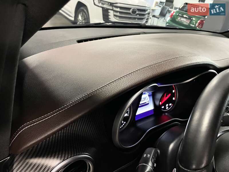 Мінівен Mercedes-Benz V-Class 2016 в Львові фото 28 Мінівен Mercedes-Benz V-Class 2016 в Львові