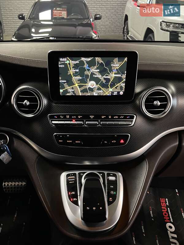 Мінівен Mercedes-Benz V-Class 2016 в Львові фото 62 Мінівен Mercedes-Benz V-Class 2016 в Львові