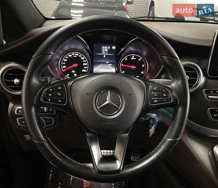 Мінівен Mercedes-Benz V-Class 2016 в Львові фото 57 Мінівен Mercedes-Benz V-Class 2016 в Львові