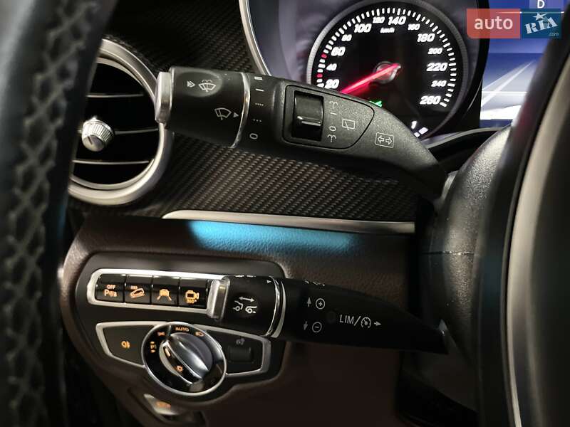 Мінівен Mercedes-Benz V-Class 2016 в Львові фото 60 Мінівен Mercedes-Benz V-Class 2016 в Львові