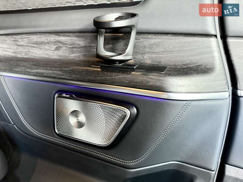 Мінівен Mercedes-Benz V-Class 2025 в Києві