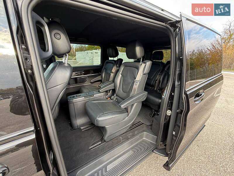 Mercedes-Benz V-Class 2017 Mercedes-Benz V-Class 2017