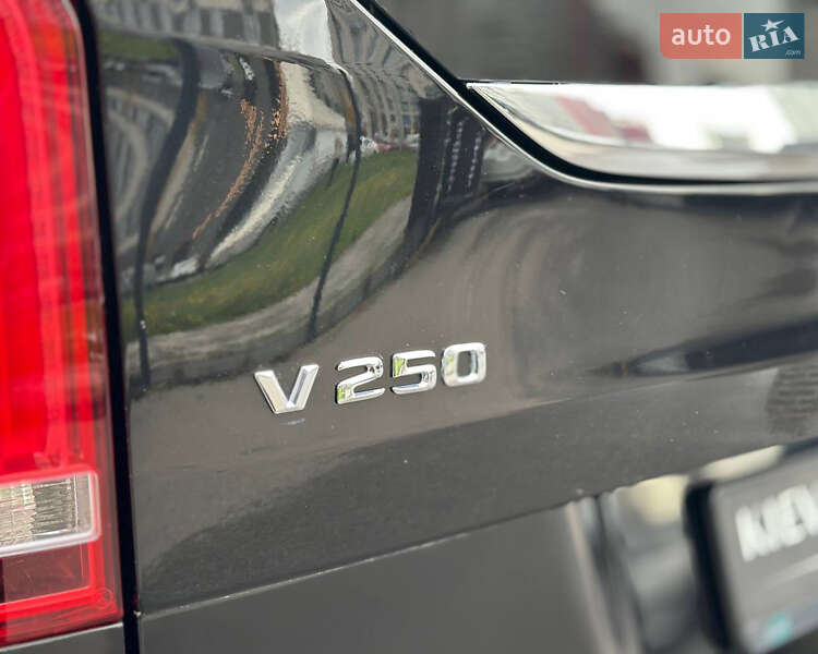 Мінівен Mercedes-Benz V-Class 2014 в Києві