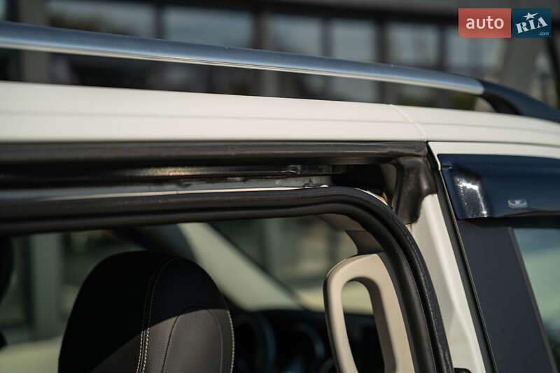 Минивэн Mercedes-Benz V-Class 2015 в Черновцах