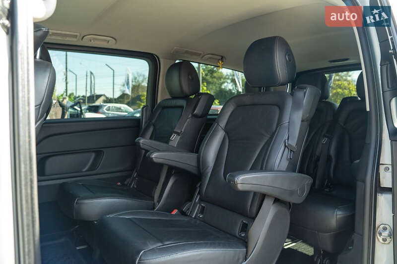 Минивэн Mercedes-Benz V-Class 2015 в Черновцах