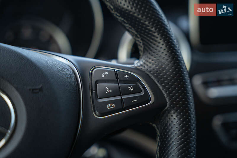 Минивэн Mercedes-Benz V-Class 2015 в Черновцах