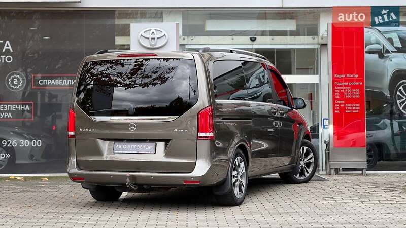 Минивэн Mercedes-Benz V-Class 2015 в Ужгороде