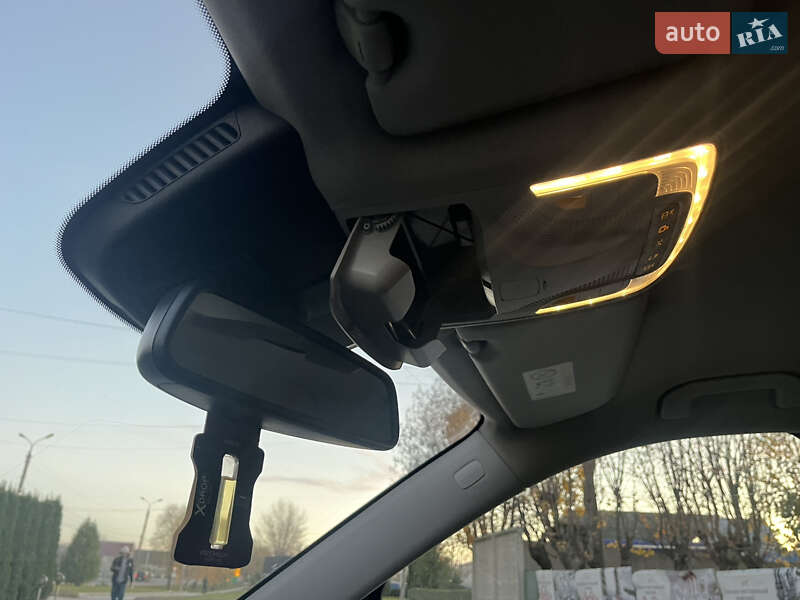 Минивэн Mercedes-Benz V-Class 2016 в Дунаевцах фото 22 Минивэн Mercedes-Benz V-Class 2016 в Дунаевцах