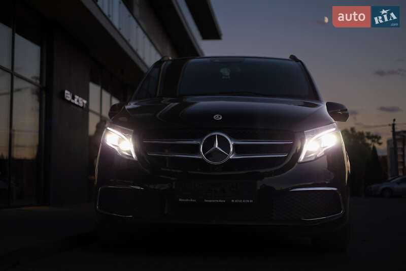 Минивэн Mercedes-Benz V-Class 2021 в Киеве