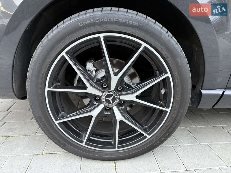 Мінівен Mercedes-Benz V-Class 2021 в Луцьку