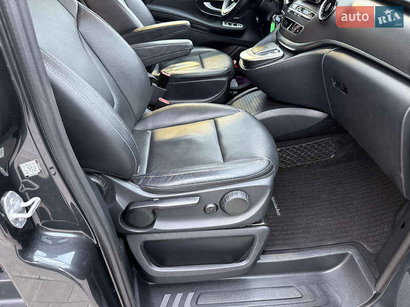 Мінівен Mercedes-Benz V-Class 2021 в Луцьку