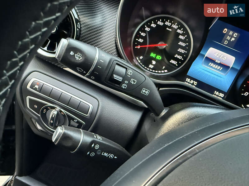 Мінівен Mercedes-Benz V-Class 2021 в Луцьку