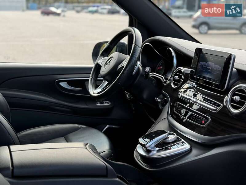 Минивэн Mercedes-Benz V-Class 2017 в Днепре фото 7 Минивэн Mercedes-Benz V-Class 2017 в Днепре