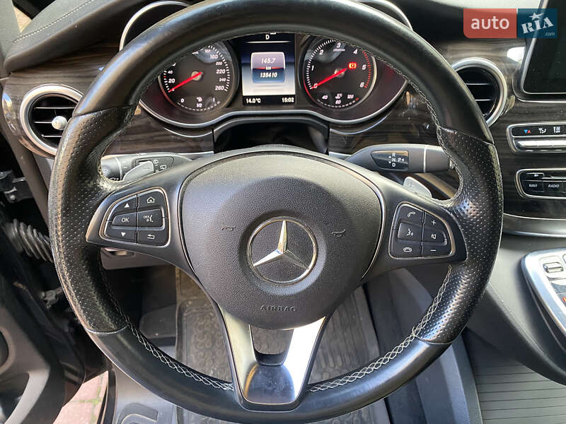 Минивэн Mercedes-Benz V-Class 2015 в Киеве
