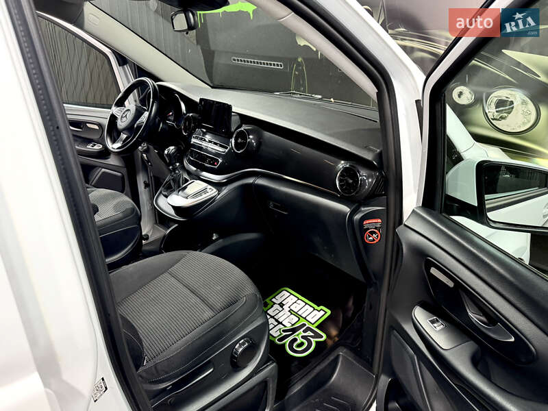 Минивэн Mercedes-Benz V-Class 2021 в Одессе