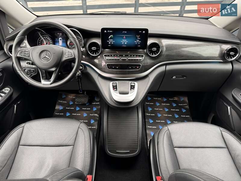 Мінівен Mercedes-Benz V-Class 2021 в Рівному