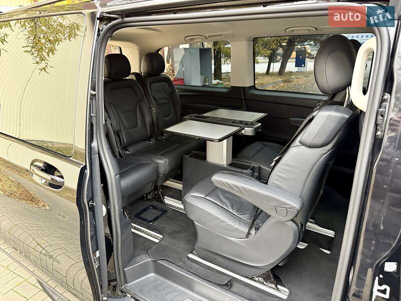 Минивэн Mercedes-Benz V-Class 2020 в Днепре фото 19 Минивэн Mercedes-Benz V-Class 2020 в Днепре