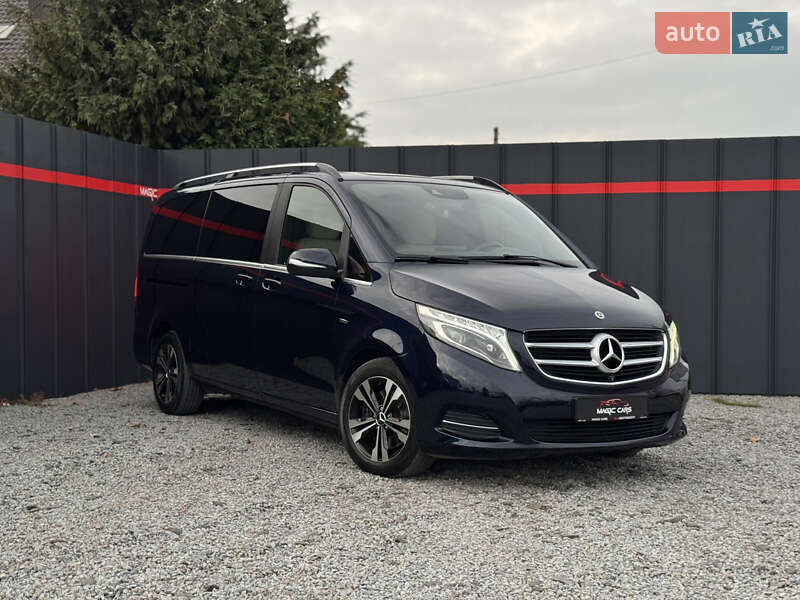 Mercedes-Benz V-Class 2016