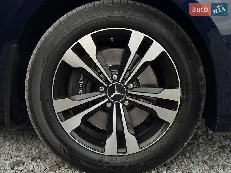 Мінівен Mercedes-Benz V-Class 2016 в Луцьку