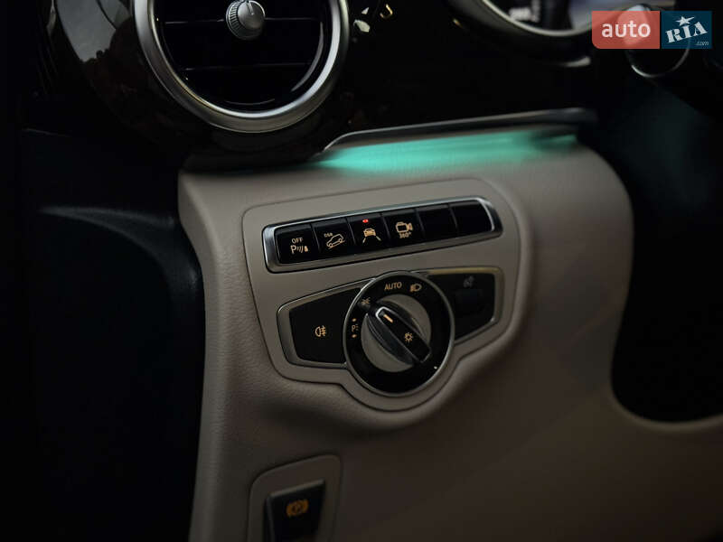 Мінівен Mercedes-Benz V-Class 2016 в Луцьку